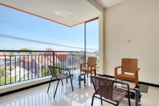 RedDoorz Syariah near Airlangga University Campus B - 6