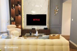 Luxurious 1 Bed with Direct Access to Dubai Mall - 7