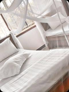 Kampala Kiwatule Comfy Holiday Home - Kampala - 9