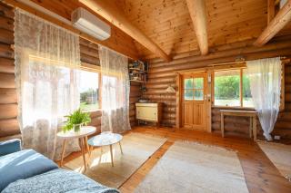 Log house with a sauna and hot tub in Atla! - 4