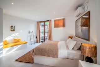 Batu Belig Living Apartment Seminyak - 3