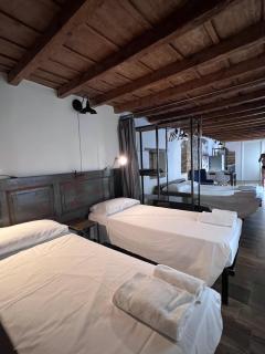 Borgovivo Loft Modern Apartments Bergamo City Center - 4