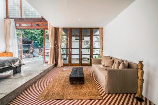 Batu Belig Living Apartment Seminyak - 5