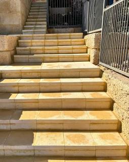 Gecko - On the Marina with Pool & Private Jetty - 2