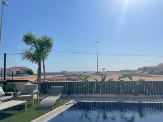 Luxury Villa with pool 1st line the sea - 9