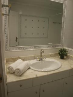 Uva y vino, 7 PAX en el centro logroño, ideal grupos - 7