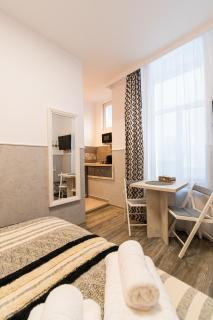 OKBrasov - Apartment & Studio in the heart of Old Town, moments away from the Black Church - Brasov - 2