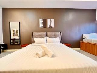 Melaka town {Imperio Studio} Pool-view/4pax/bathub - Malacca - 2