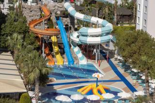 Ramada Resort By Wyndham Lara - Lara - 2