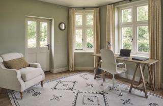 Bridge House at Woodhall Estate - Hertford - 4