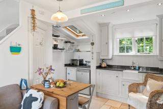 Good Day Sunshine - 1