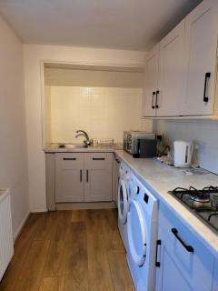 Seaside Flat with Fast WiFi - Scarborough - 1