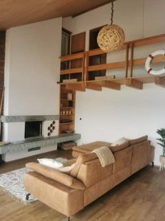 NEB-THUN Seehaus Einigen - 3