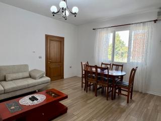 Comfort Home-Apartment - Tirana - 8