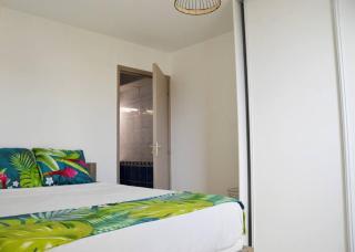 Appartement équipé avec vue et place de parking - 3