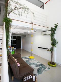 Private Tree House - Cinema at CEO Bayan Lepas Penang - 3