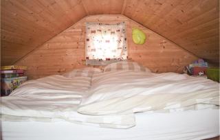 3 Bedroom Amazing Home In Lebieniec - 2