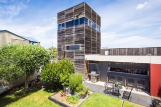 24 Hill Street- Unique 2 bedroom pet friendly home - Merimbula - 6