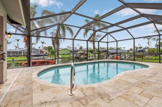 Farmhouse paradise with large heated pool & Kayak Villa Grill N Chill Roelens Vacations - Cape Coral - 9