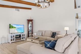 Farmhouse paradise with large heated pool & Kayak Villa Grill N Chill Roelens Vacations - Cape Coral - 3