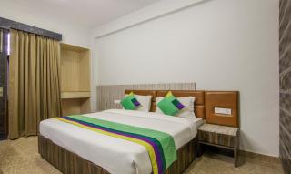 Treebo Swastika Premium - Noida - 1