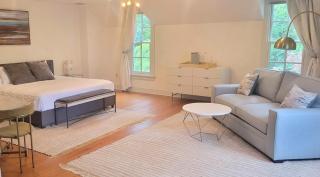 Pinetown Bridge Bnb LLC - 4