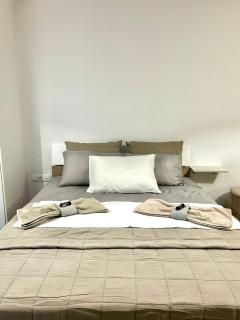 yourcomfortzone*VOLOS - 2