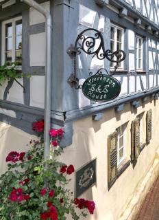 Stevenson House Bed and Breakfast - Oberderdingen - 9