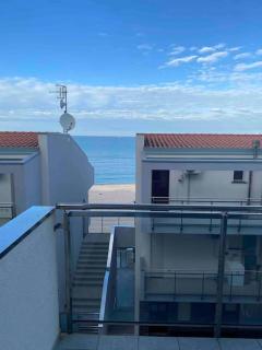 smeraldo sul mare con grande balcone - 6