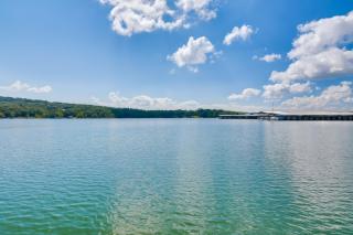 Kimberling City Escape with Dock Access and Boat Slips - Kimberling City - 8