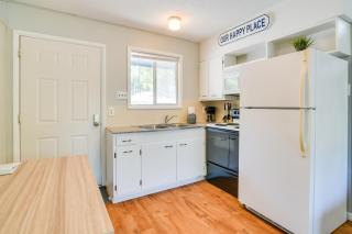 Kimberling City Cabin with Boat Slip, Deck and Pool - 3