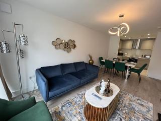 C5, Spacious 3 bedroom flat in Wembley - Londra - 6