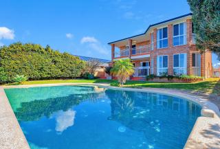 KozyGuru Waterfront, with Private jetty QMW019 - Gold Coast - 0