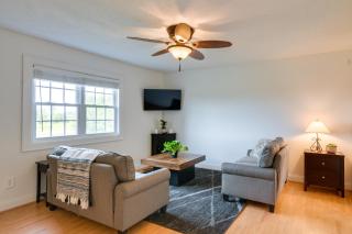 Serene Mill Spring Getaway with Yard and Fire Pit! - Mill Spring - 8