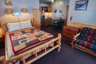 Lazy R Cottages- 7B cottage - 7