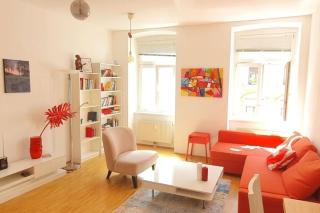 Your Sunny Home Away from Home - 9