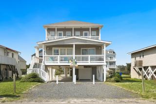 This Is It by Oak Island Accommodations - Oak Island - 9