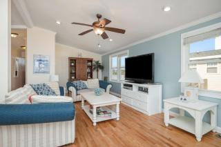 This Is It by Oak Island Accommodations - Oak Island - 3