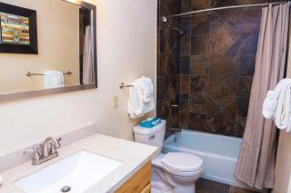 Fawn Valley Inn- 303 apts - 5
