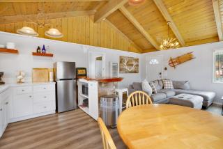 Storyville Hot Tub- Arcade- Walk To Marina Cabin - Big Bear Lake - 5