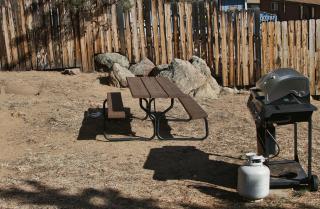 Lazy R Cottages- 4 cabin - 3