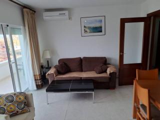 Holiday center Apartamento vistas mar, acceso directo playa y piscina - 1