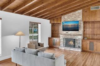 Casa Natalia 3BR Home with Pool Near Hard Rock Casino - 3