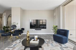 The Bernardin Gold Coast Luxury Apartments Near Magnificent Mile - Chicago - 3