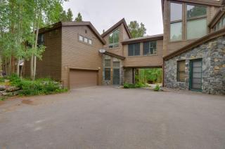 Hot Tub and Ski Shuttle Rustic Breckenridge Retreat - 6