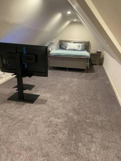 completely remodeled 4 bedrooms 2.5 baths - 2