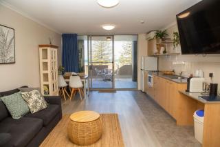 The Nesuto The Entrance Waterfront Apartments - 6