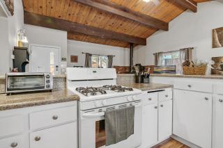 116 - Summit Bearadise - Meredith Lodging - Big Bear Lake - 2