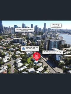 197 Shafston Ave Kangaroo Point QLD 4169 - 5