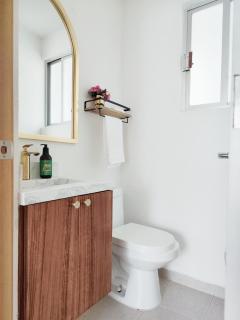 Kahlo MaiaHome- Beautiful Apartment steps from Condesa - 4 Beds - Parking - 2